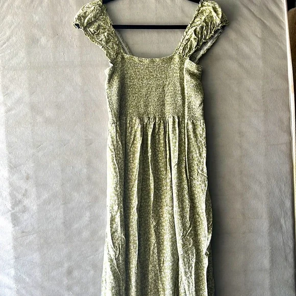 green emerald velvet dress Tropic Muse Beaded Cowl Maxi Dress main image 1